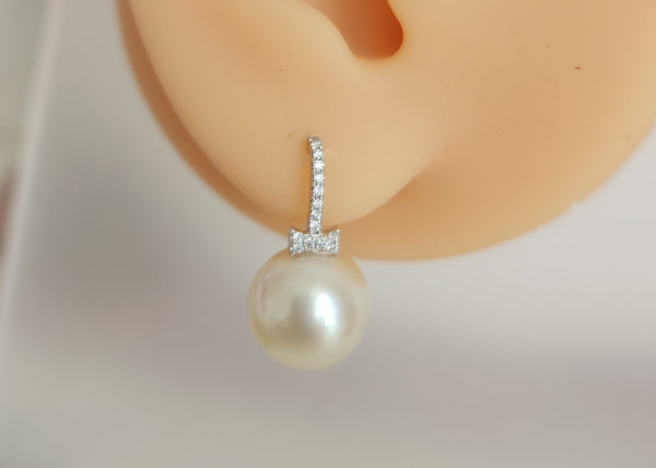 South sea pearl earring
