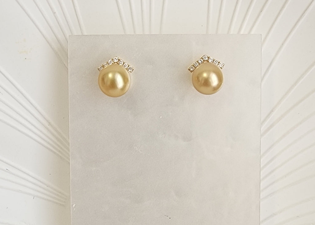 South sea golden pearl diamond earring