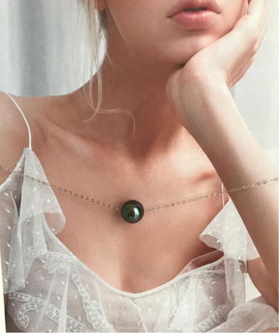 Tahitian sea pearl necklace